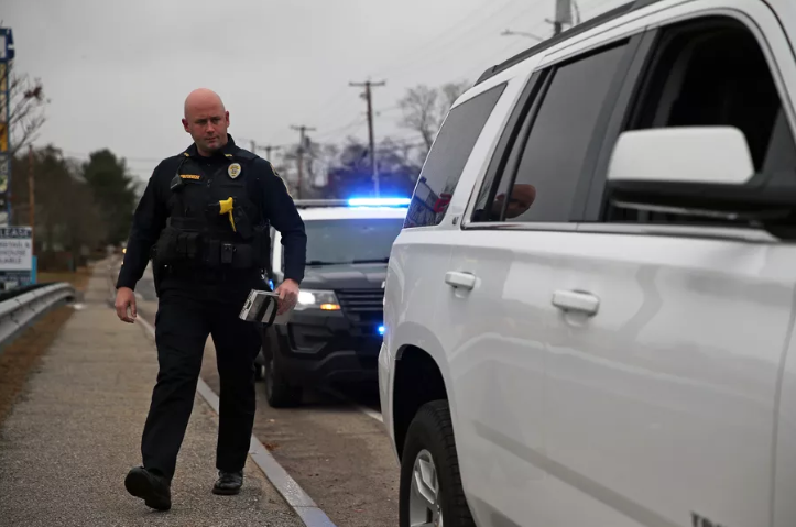 ‘Hey Siri, I’m getting pulled over’: iPhone feature will record police interaction, send location