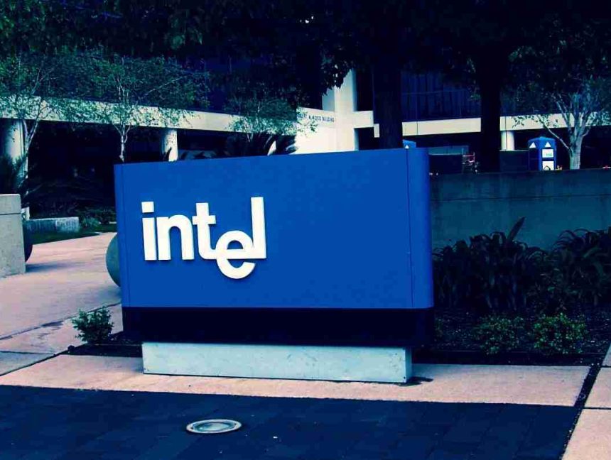 Intel: Hackers Stole Unpublished Earnings Info From Corporate Site