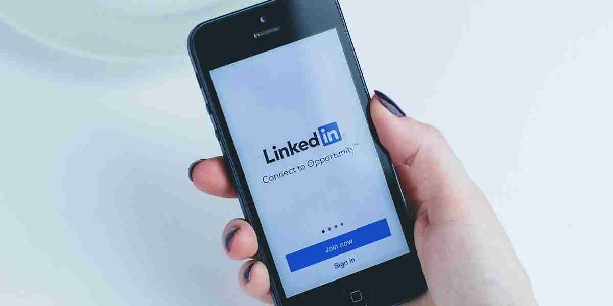 LinkedIn Is Down For Many, And We Are Not Sure Why