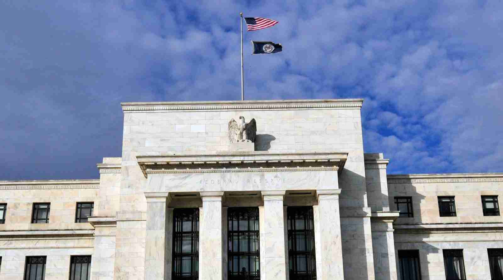 Federal Reserve Nationwide Outage Impacts US Banking System