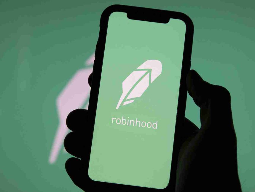 Robinhood Discloses Data Breach Impacting 7 million Customers