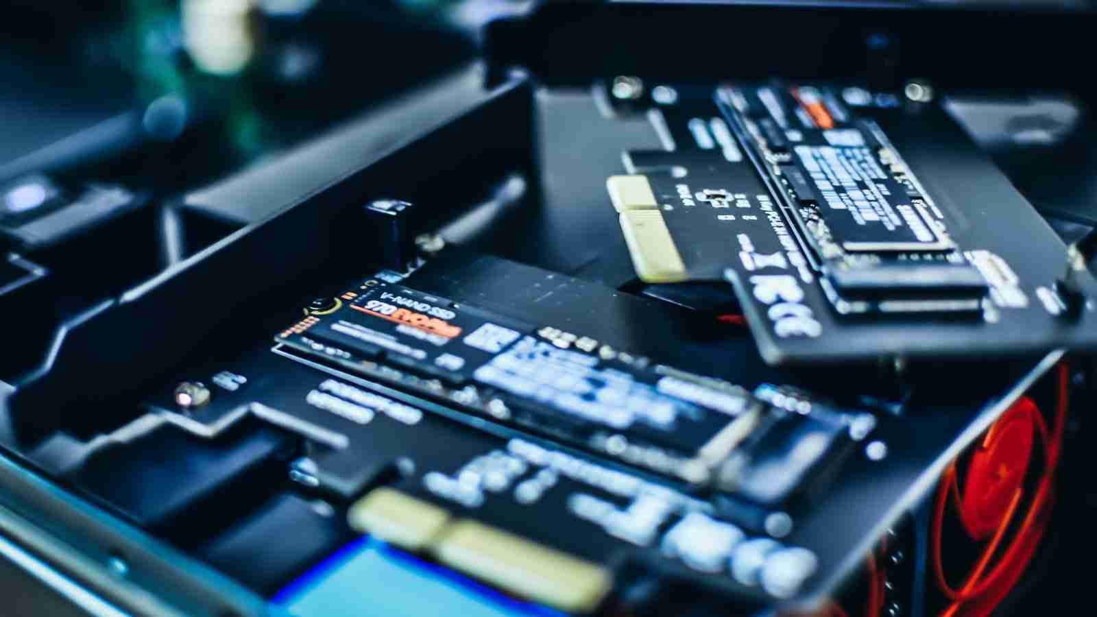 Firmware Attack can Drop Persistent Malware in Hidden SSD Area